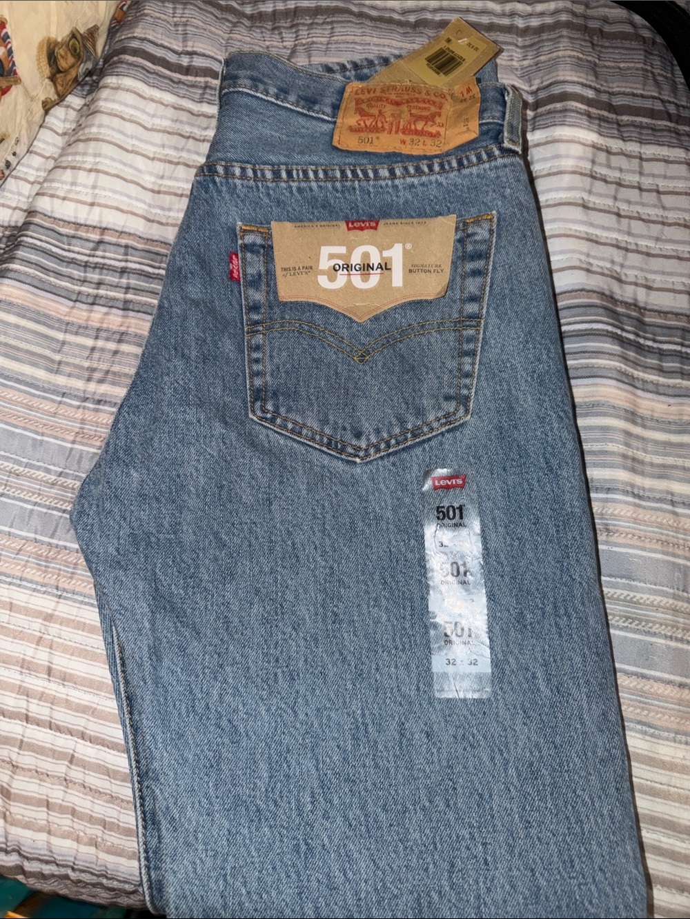 Levi's 501 Original Straight Men’s Jeans - Medium Blue Denim